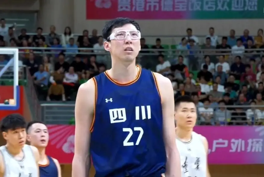 四川队, 他带着全新 四川队, 他带着全新