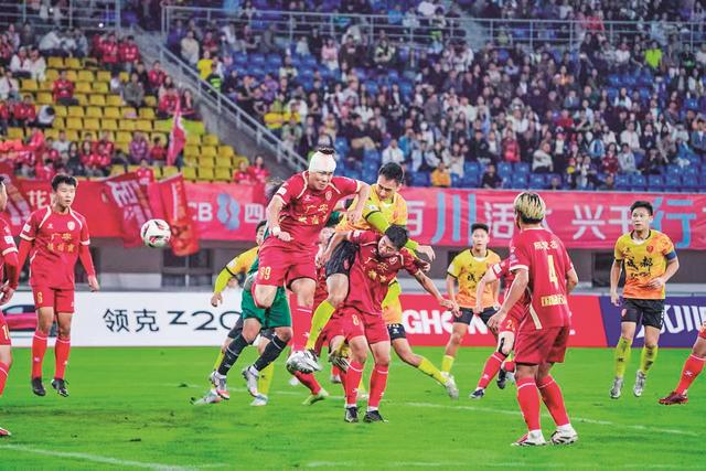 与主队展开, 用一次角球