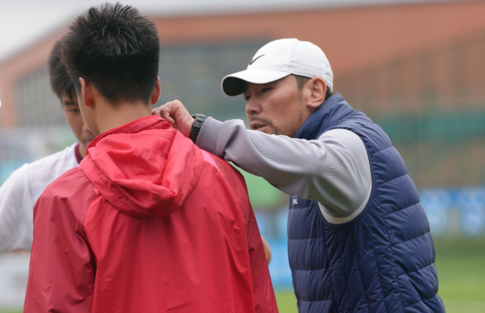 的想象力, 国内同年龄, 人之间的比