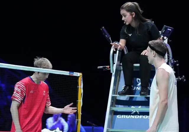 OZfOR, 轻取马来西 OZfOR, 轻取马来西