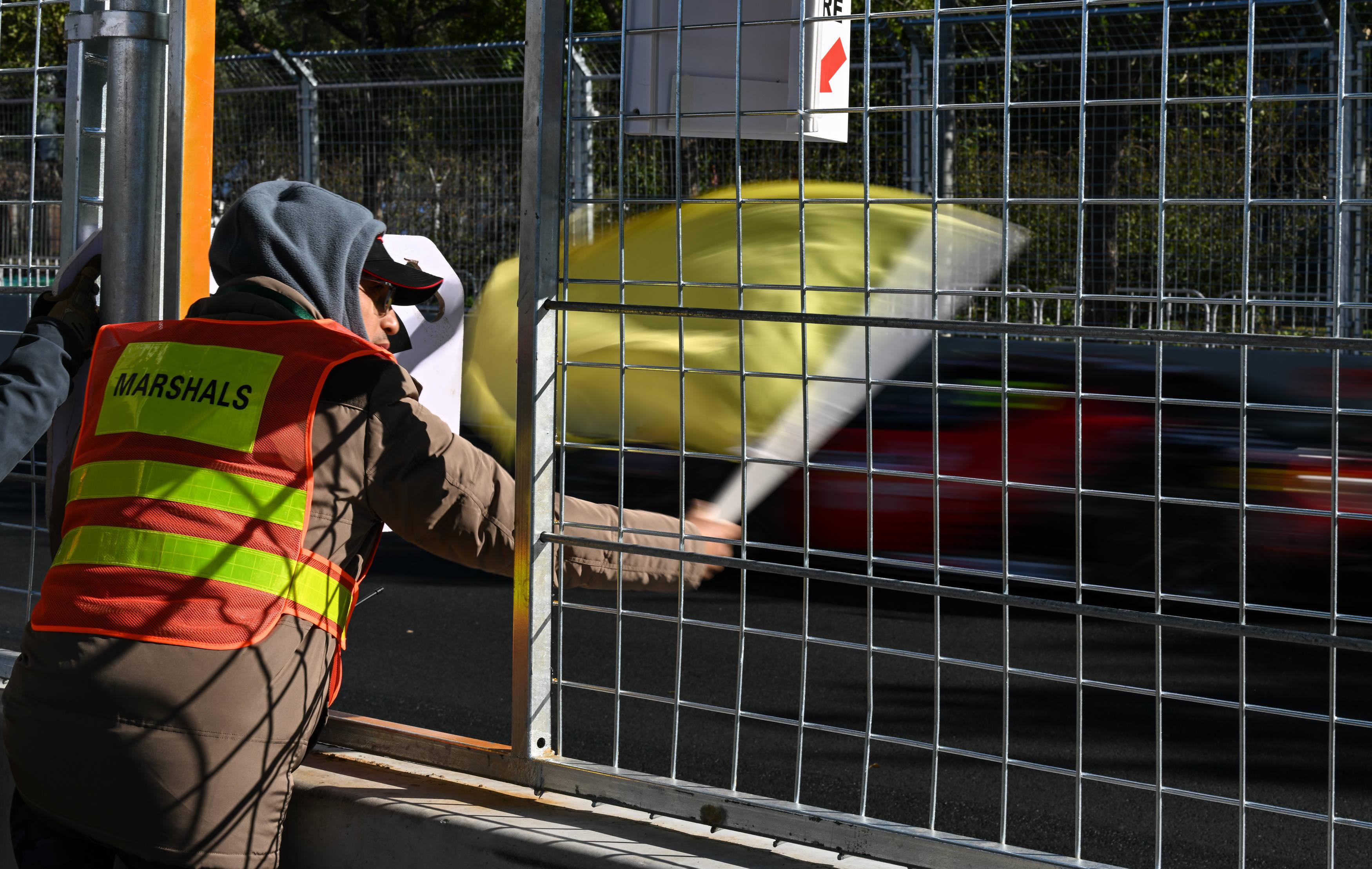 队首发中国 队首发中国